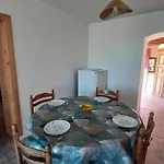 Familial Pres De La Nature Et Randonnees - Fr-1-489-518 * Saint-Leon (Allier)