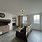 Familial Pres De La Nature Et Randonnees - Fr-1-489-518