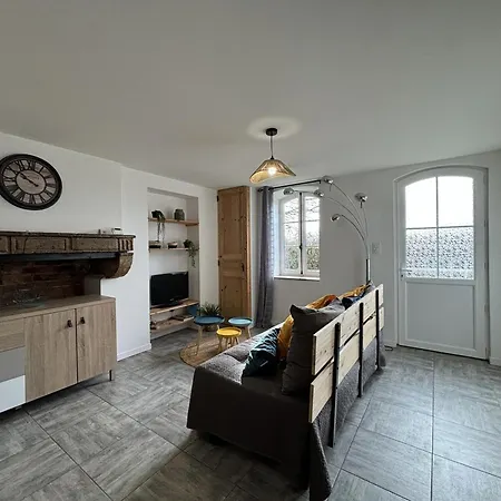 Familial Pres De La Nature Et Randonnees - Fr-1-489-518