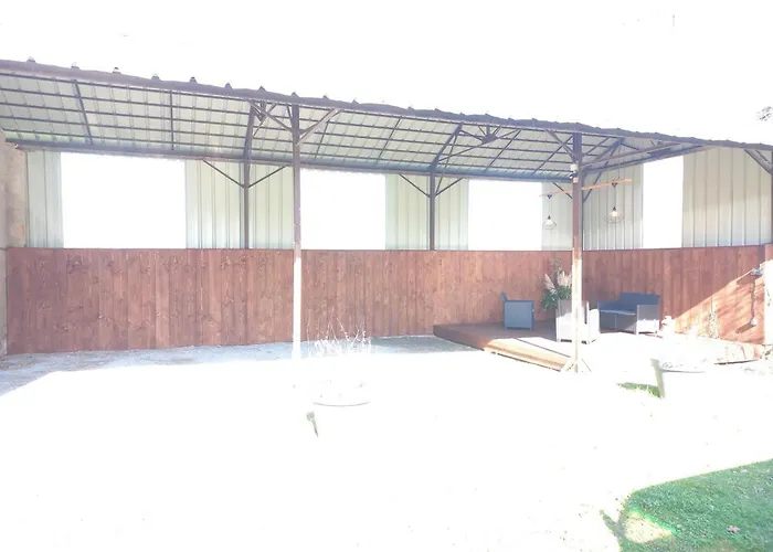 Nature Paisible à Saint-léon Avec Terrasse - Fr-1-489-518 * Saint-Leon (Allier)